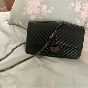 Ainifeel Black Chevron Leather Handbag!